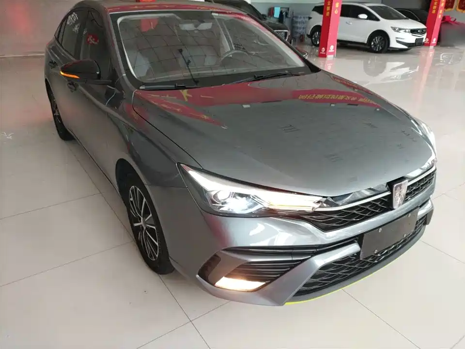 Roewe i5