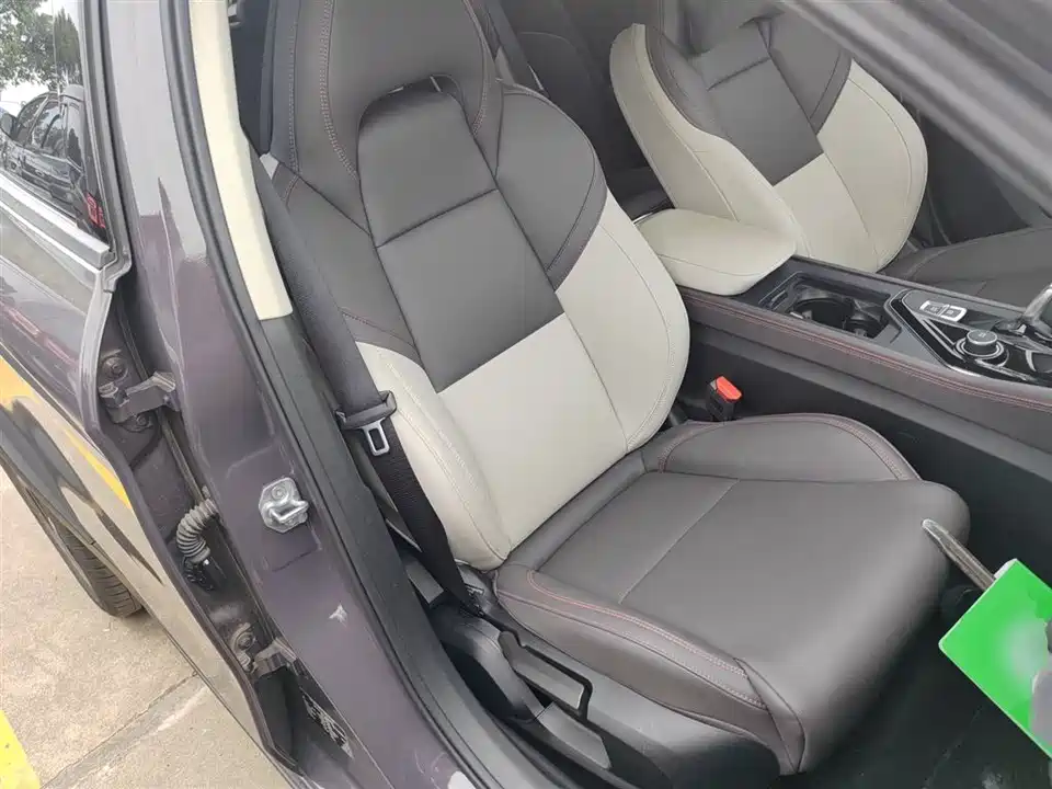 Lynk & Co 02 New energy