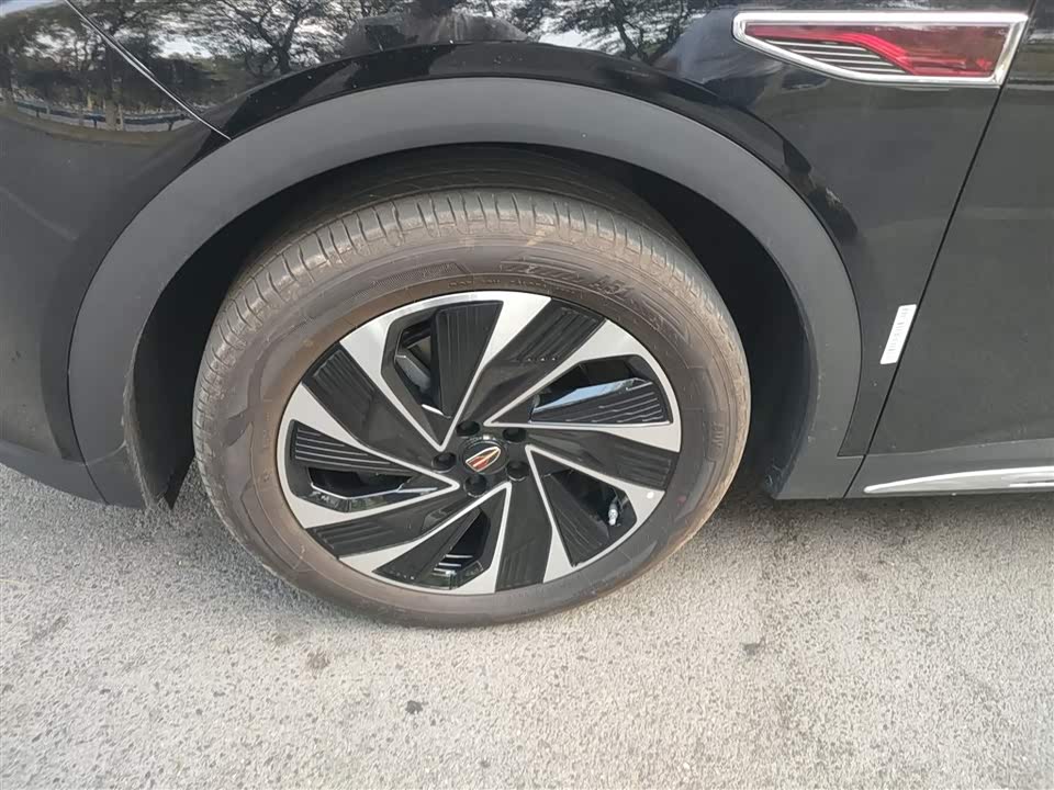 Hongqi HS7 PHEV
