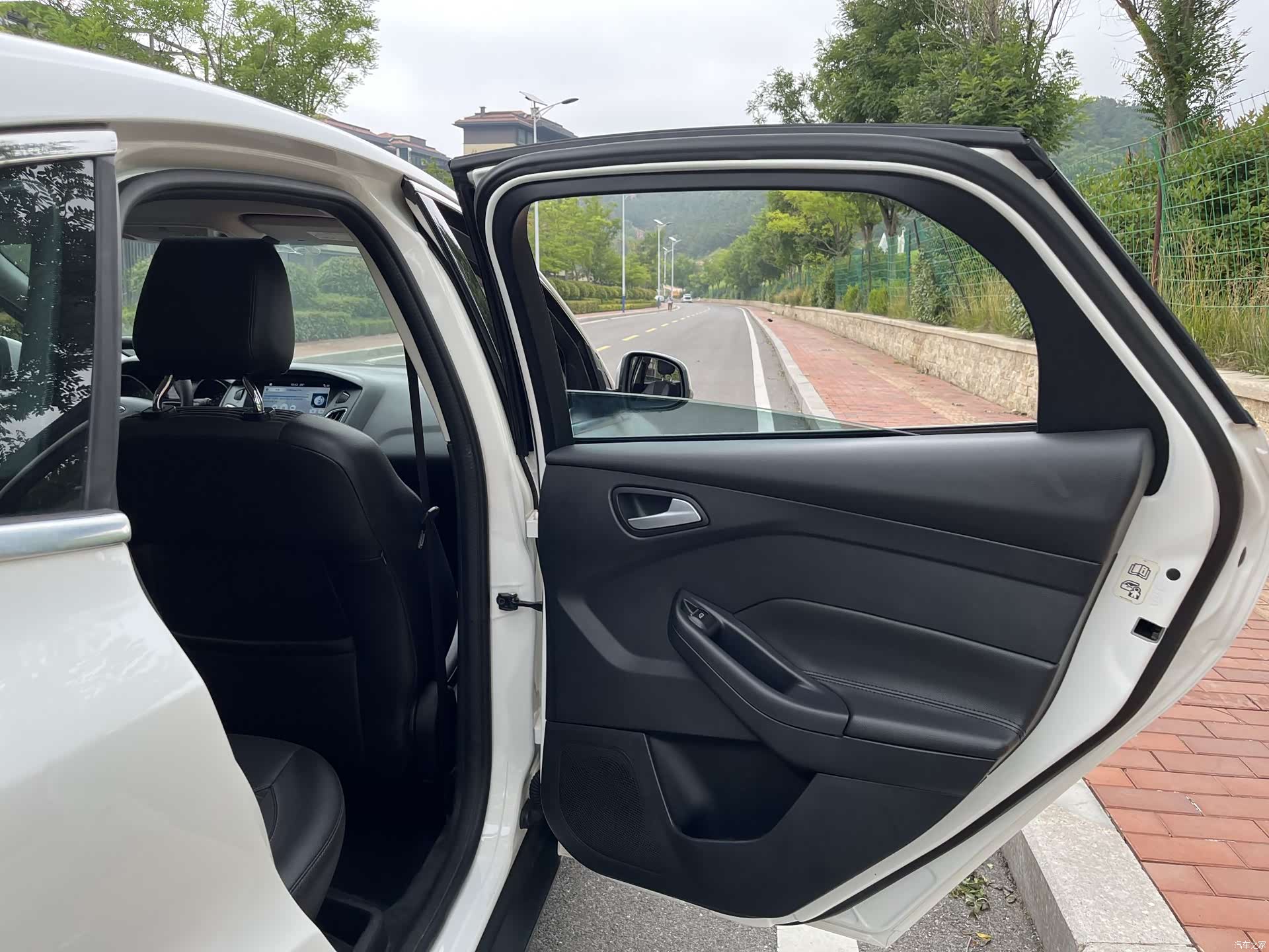 Ford Focus, 2016 27
