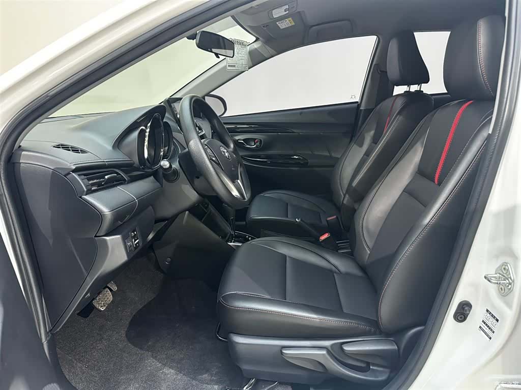 Toyota YARiS L, 2022 12