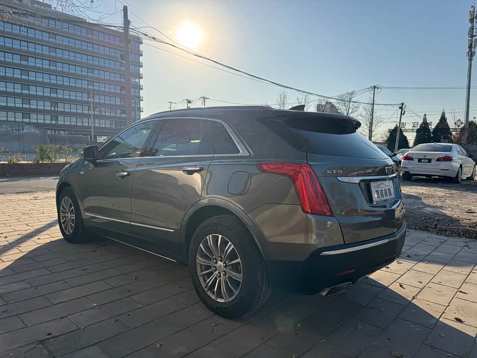Cadillac XT5