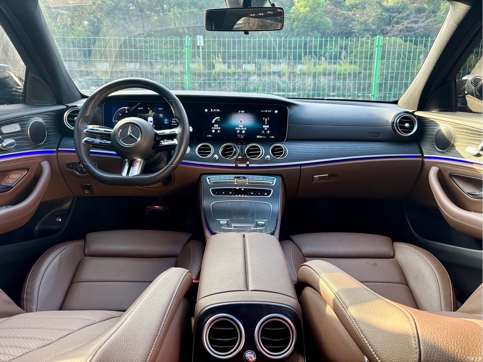 Mercedes-Benz E-Class, 2022 16
