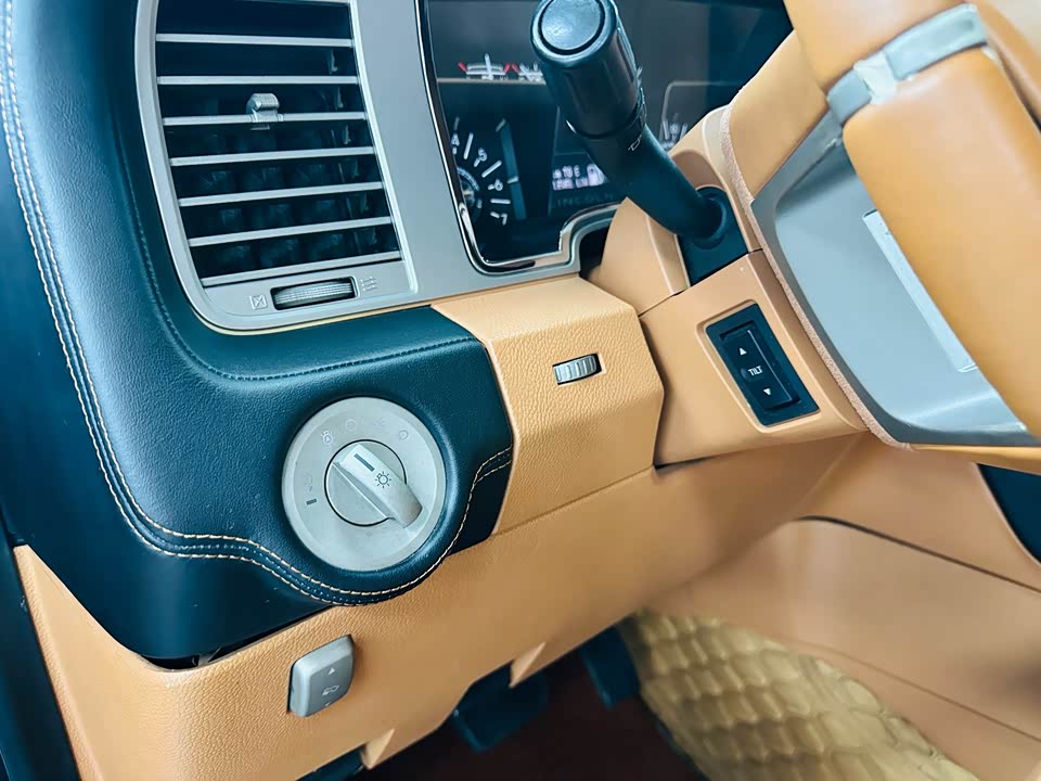 Lincoln Navigator One Lincoln Navigator One