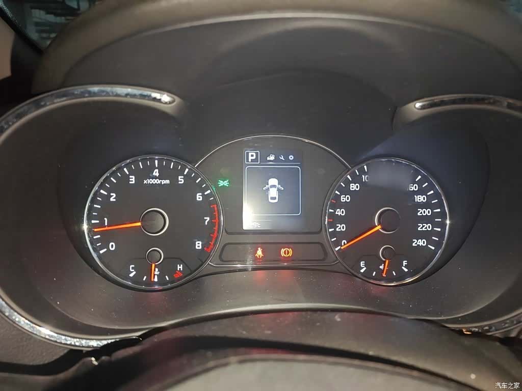 Kia K3, 2017 4