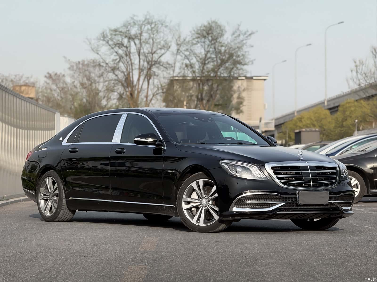 Maybach S-Class, 2015 3