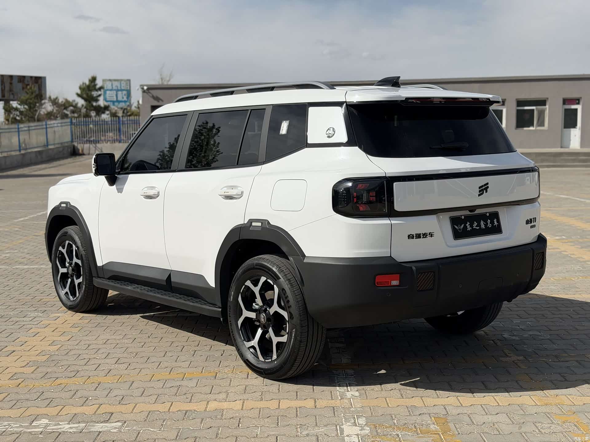 Jetour T1, 2025 6