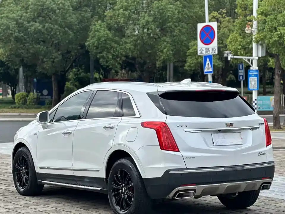Cadillac XT5