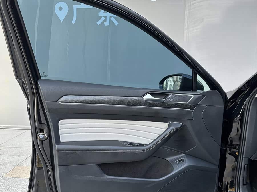 Volkswagen Magotan 2026, фото 19