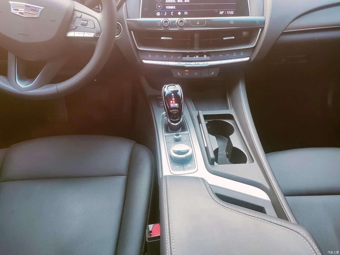 Cadillac CT5, 2024 17