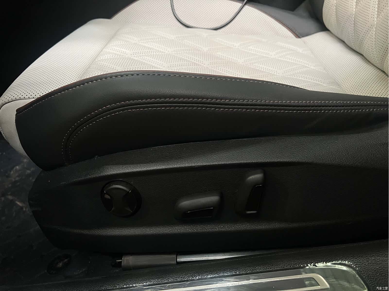 Volkswagen Magotan, 2024 7
