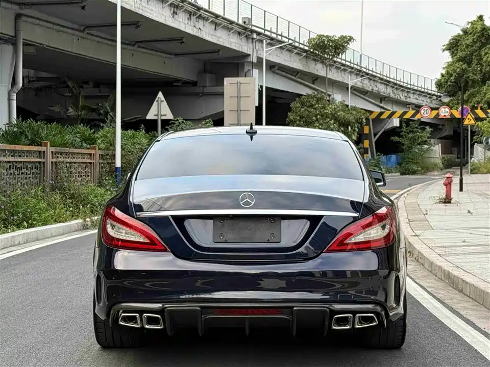 Mercedes-Benz CLS