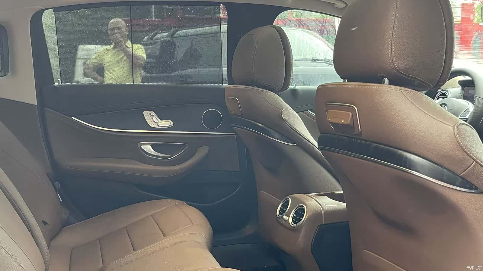 Mercedes-Benz E-Class, 2018 11