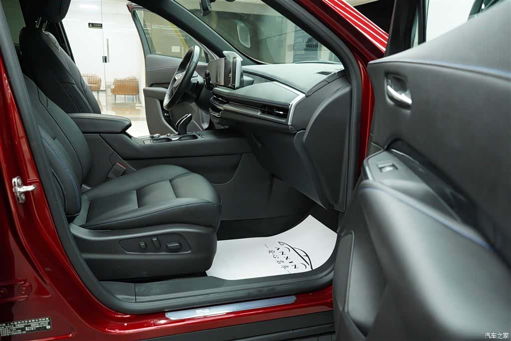 Cadillac XT4, 2023 22