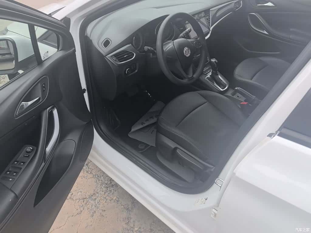 Buick Verano, 2017 16