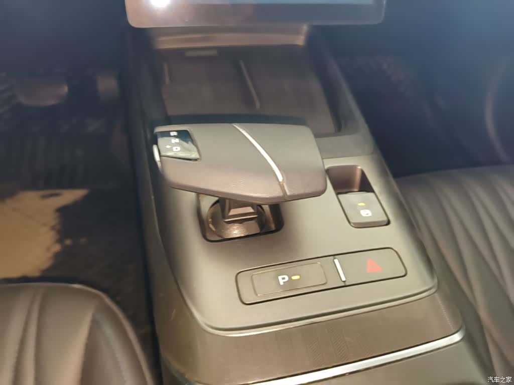 Changan NE, 2023 10