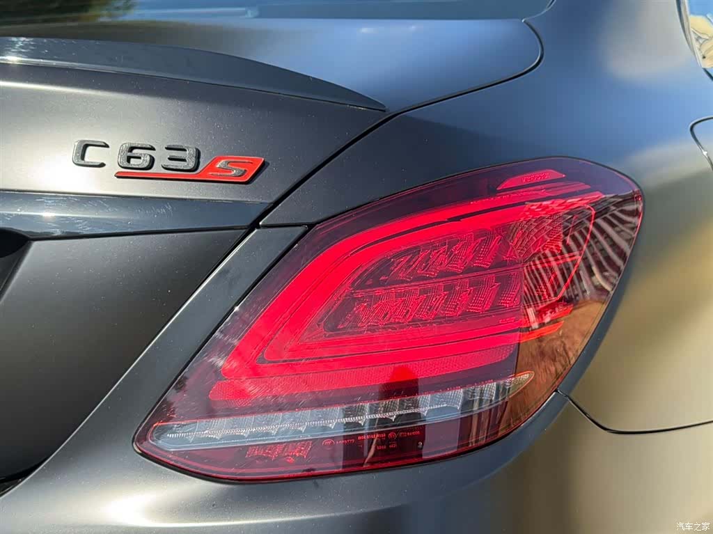 Mercedes-Benz C-Class, 2022 4