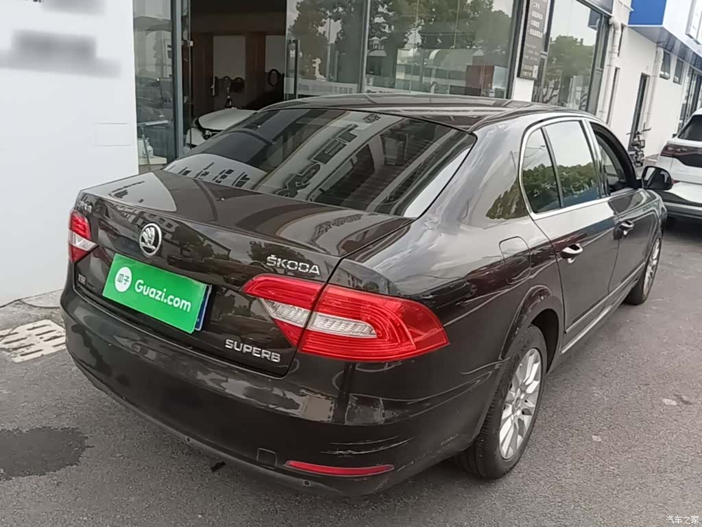 Skoda Superb, 2015 7