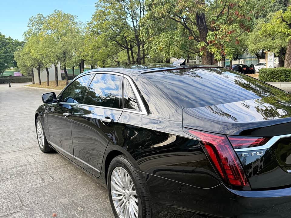 Cadillac CT6