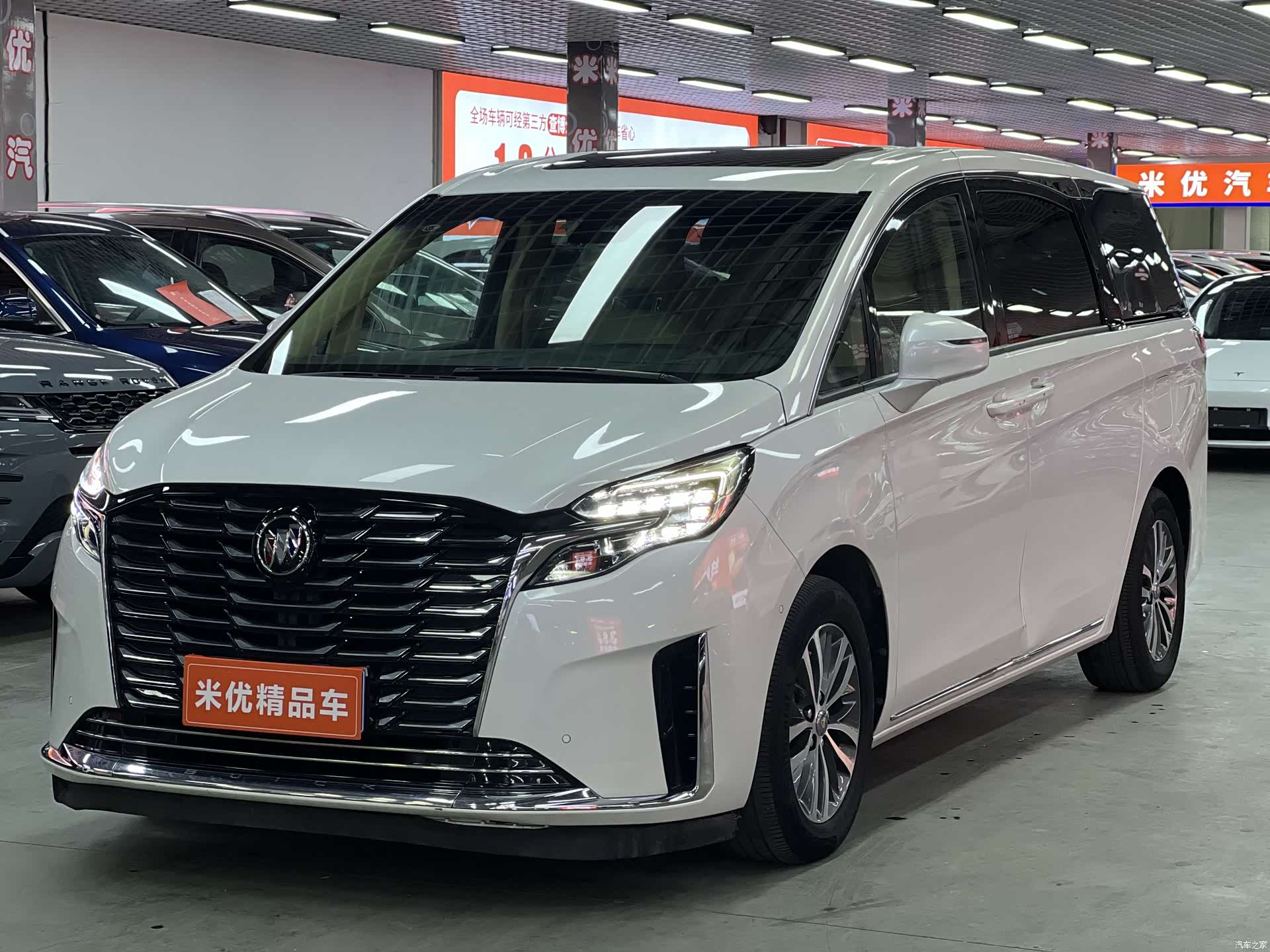 Buick GL8, 2023 1
