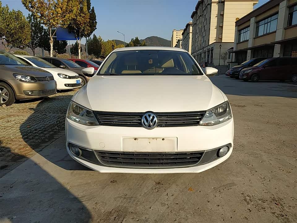 Volkswagen Sagitar