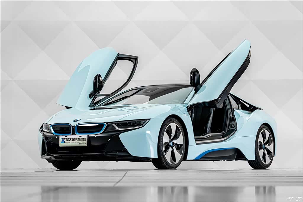 BMW i8, 2019 7