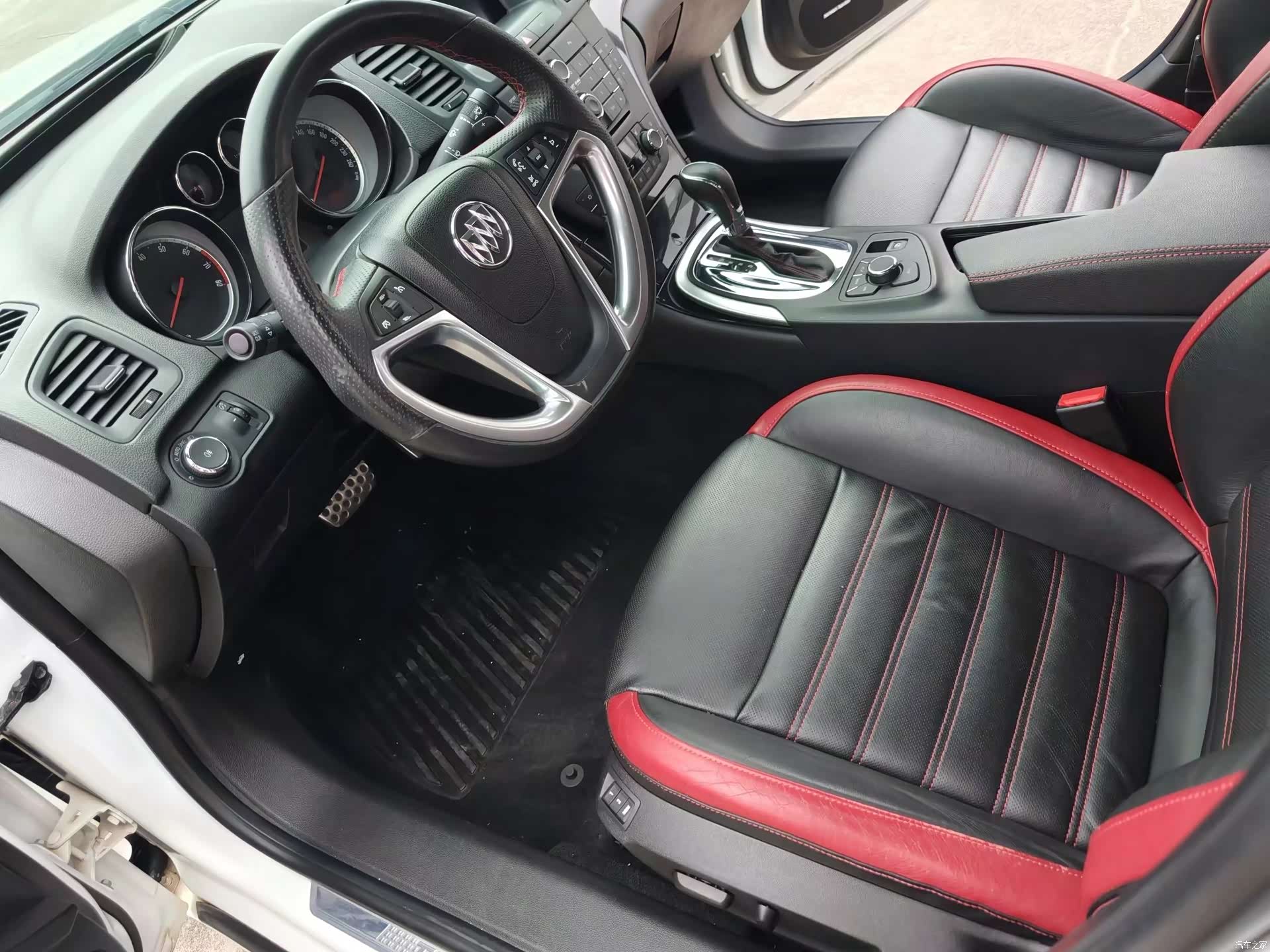 Buick Regal, 2012 8