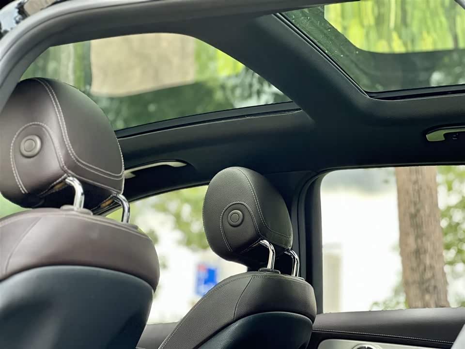 Mercedes-Benz GLC Mercedes-Benz GLC
