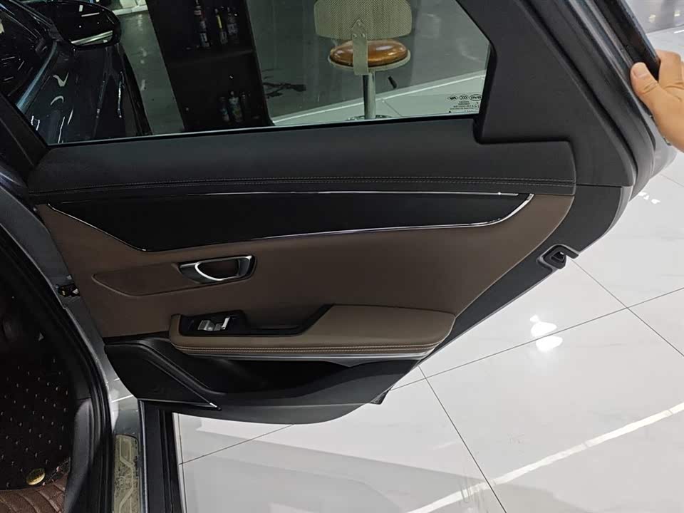 BYD Han