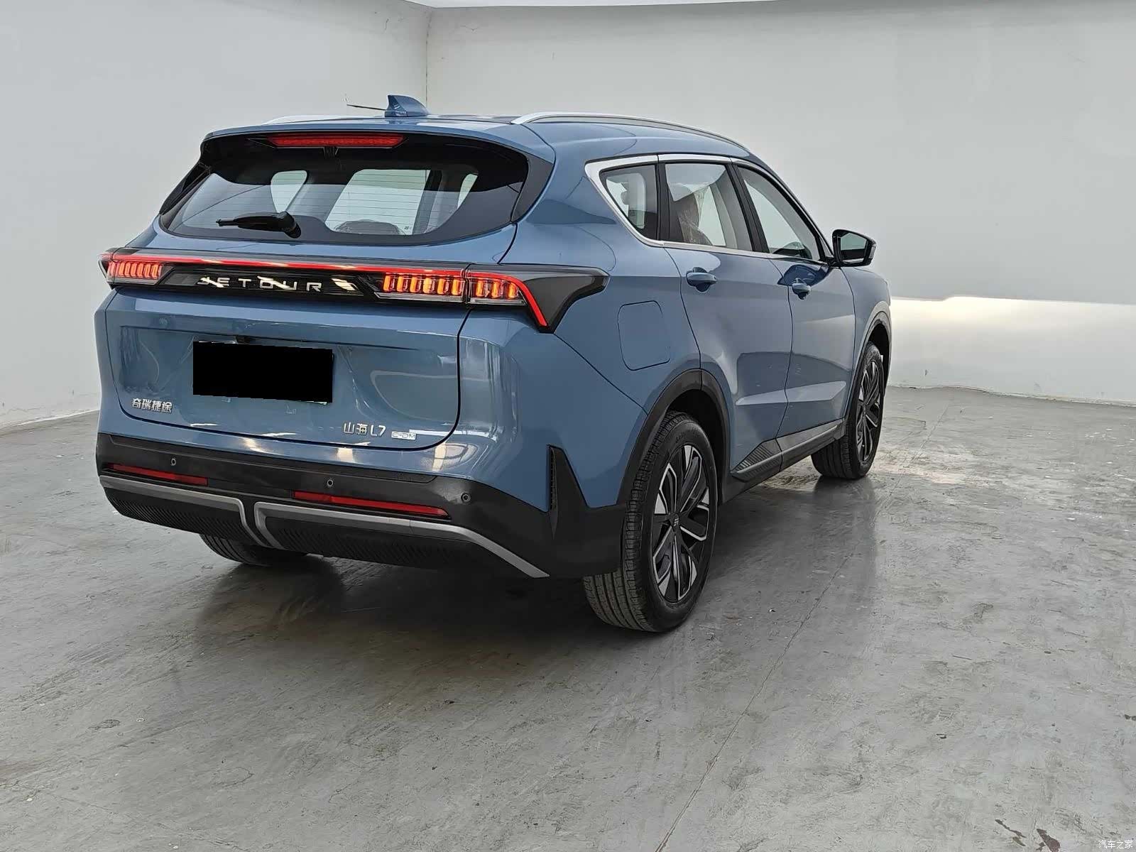 Jetour L7, 2026 4