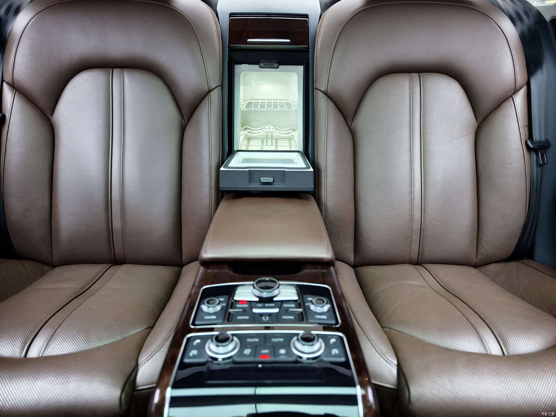 Audi A8L, 2014 18