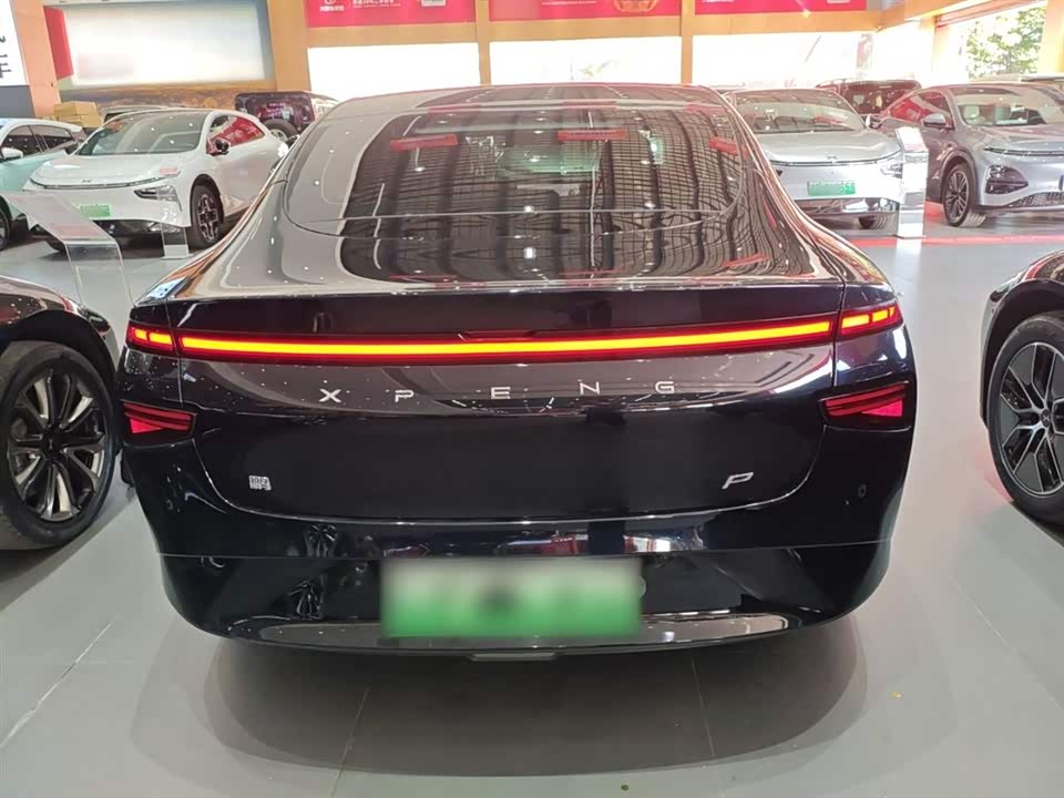 XPENG P7