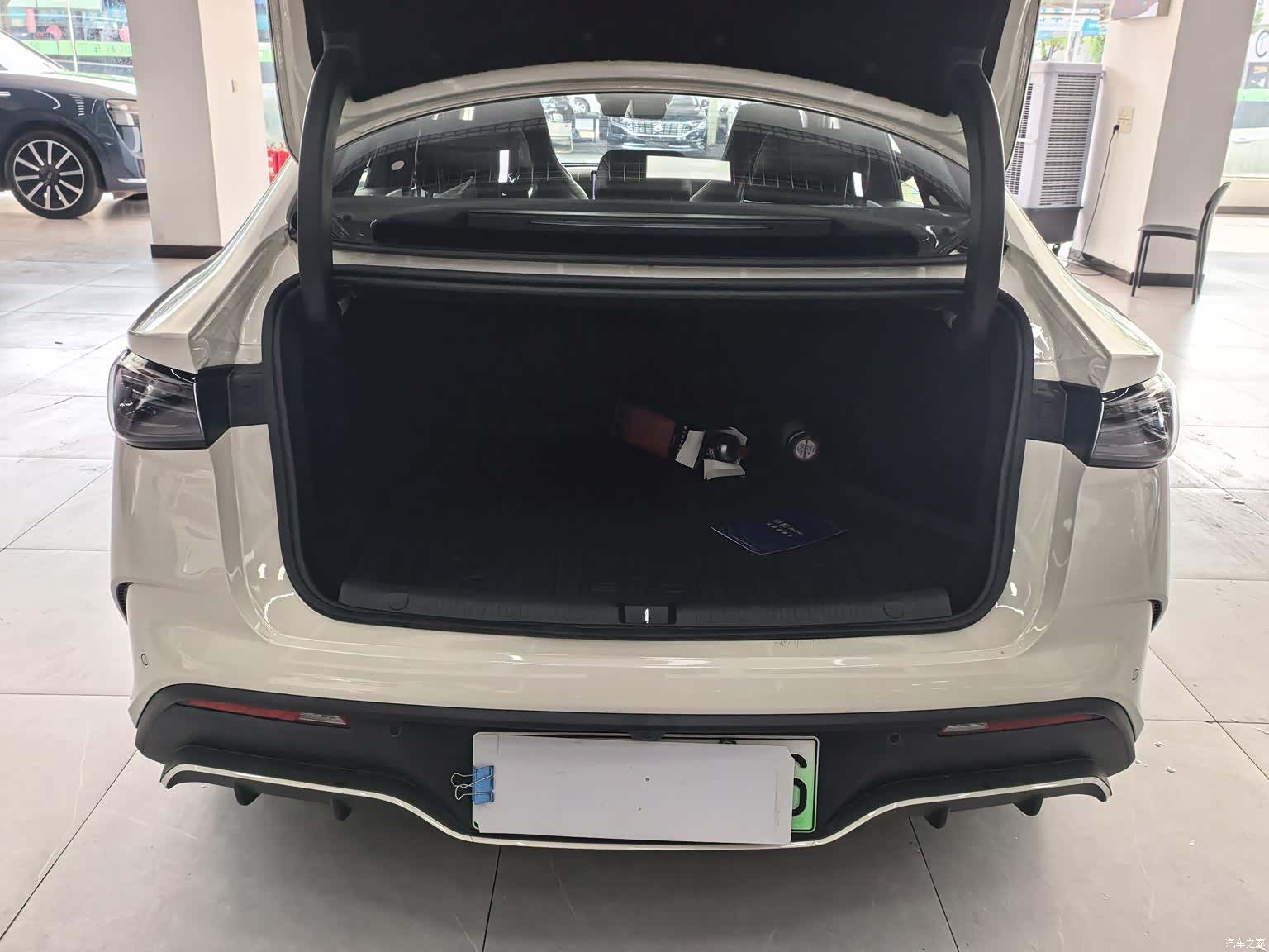BYD Seal, 2025 8