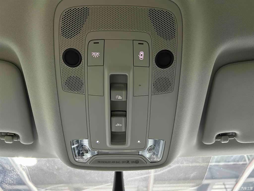 Audi Q3, 2022 8
