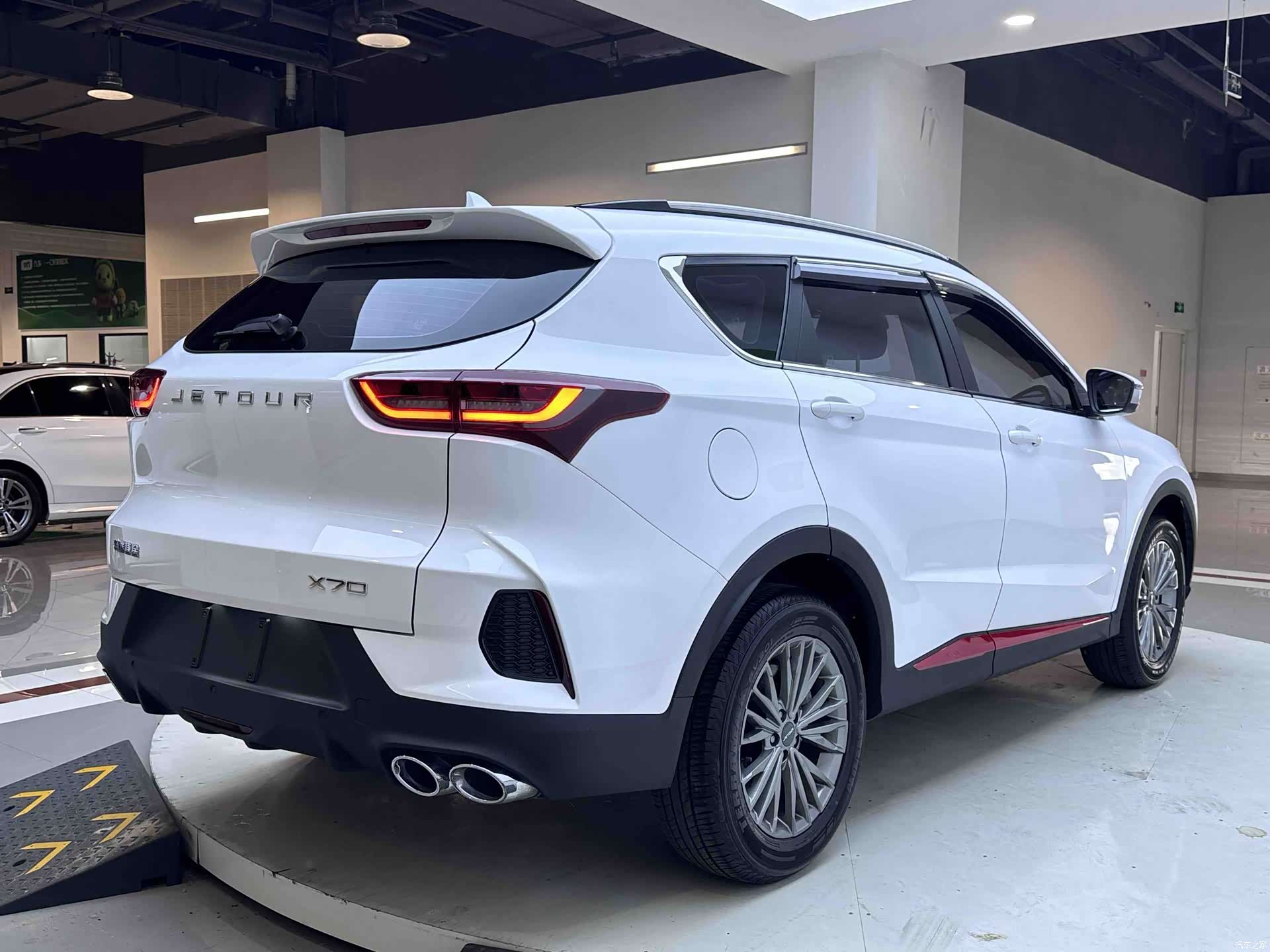 Jetour X70, 2024 6