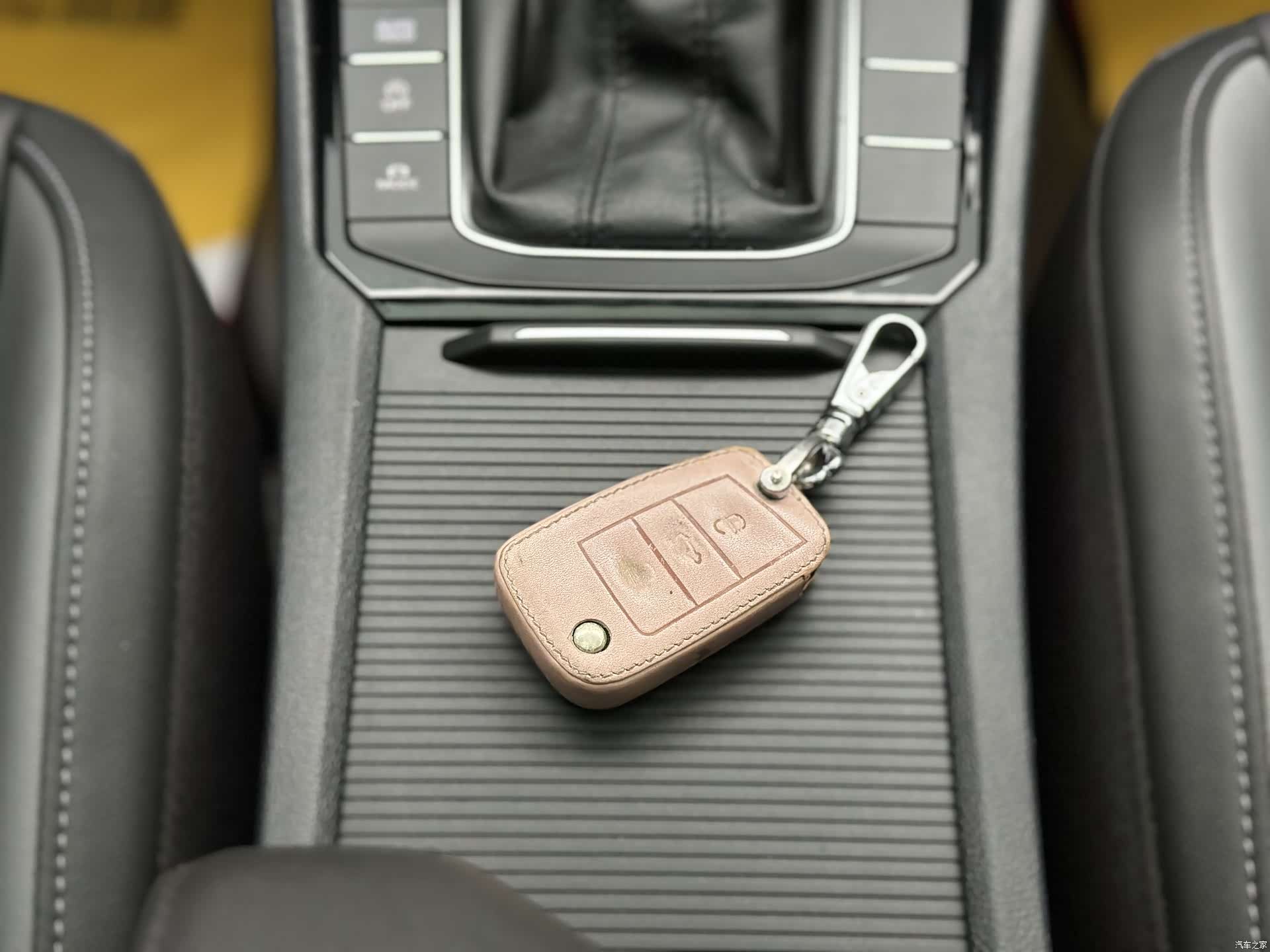 Volkswagen Sagitar, 2021 20