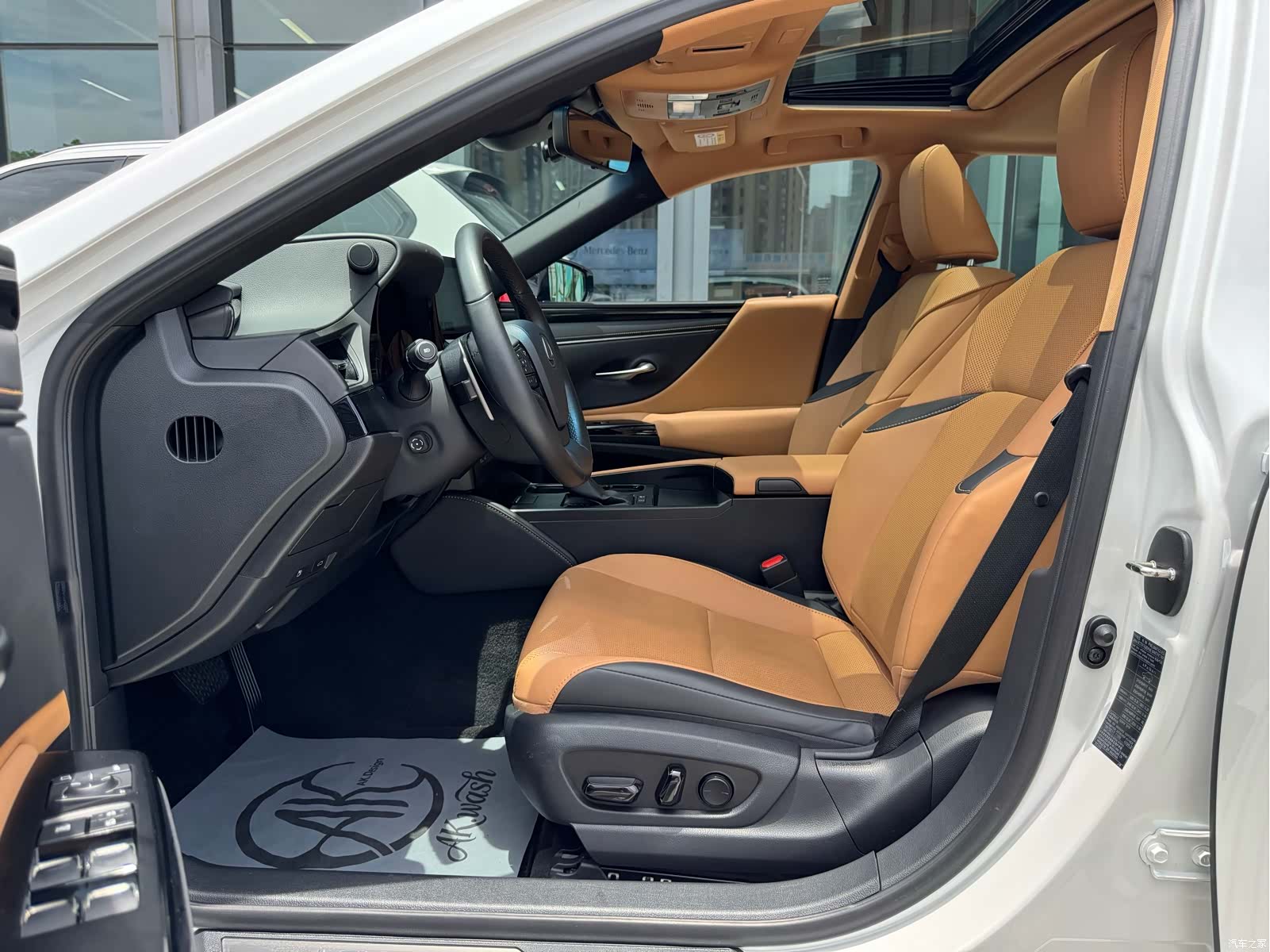 Lexus ES, 2023 7
