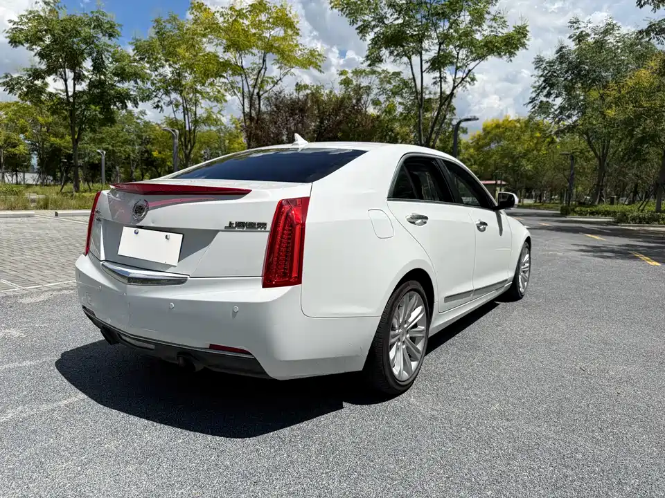 Cadillac ATS-L