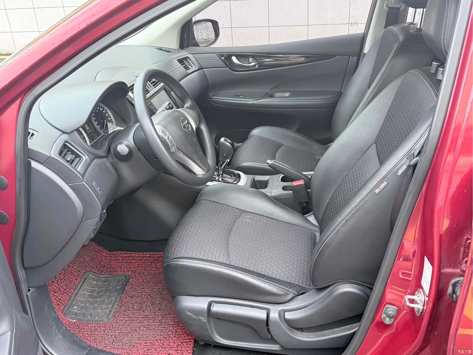 Nissan Tiida, 2017 4