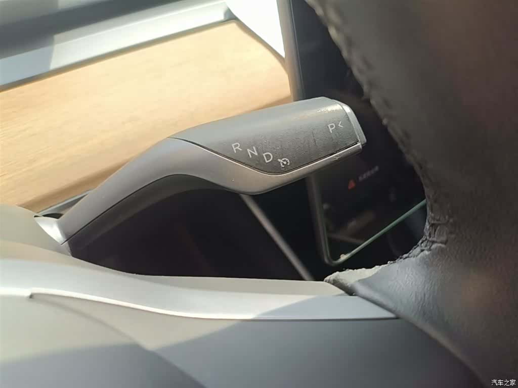 Tesla Model 3, 2020 14