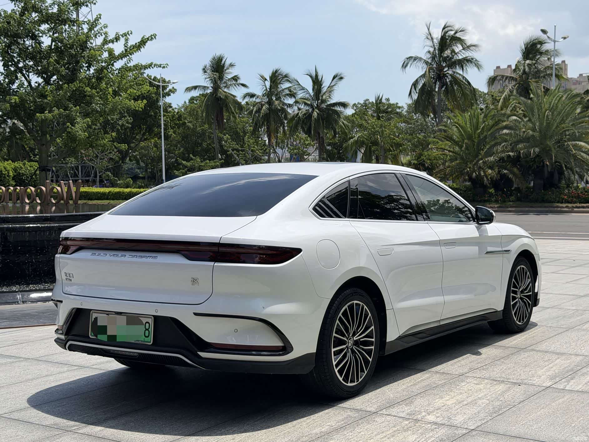 BYD Han, 2022 8