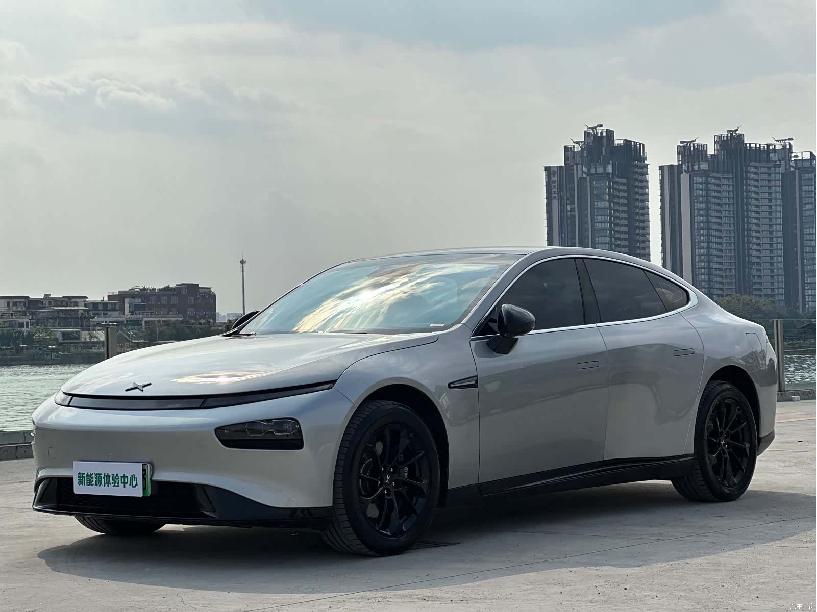 Xpeng P7, 2022 1