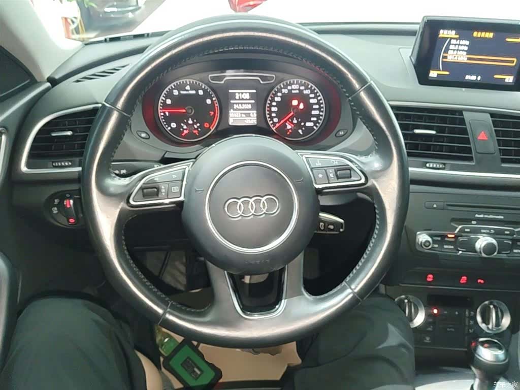 Audi Q3, 2015 11