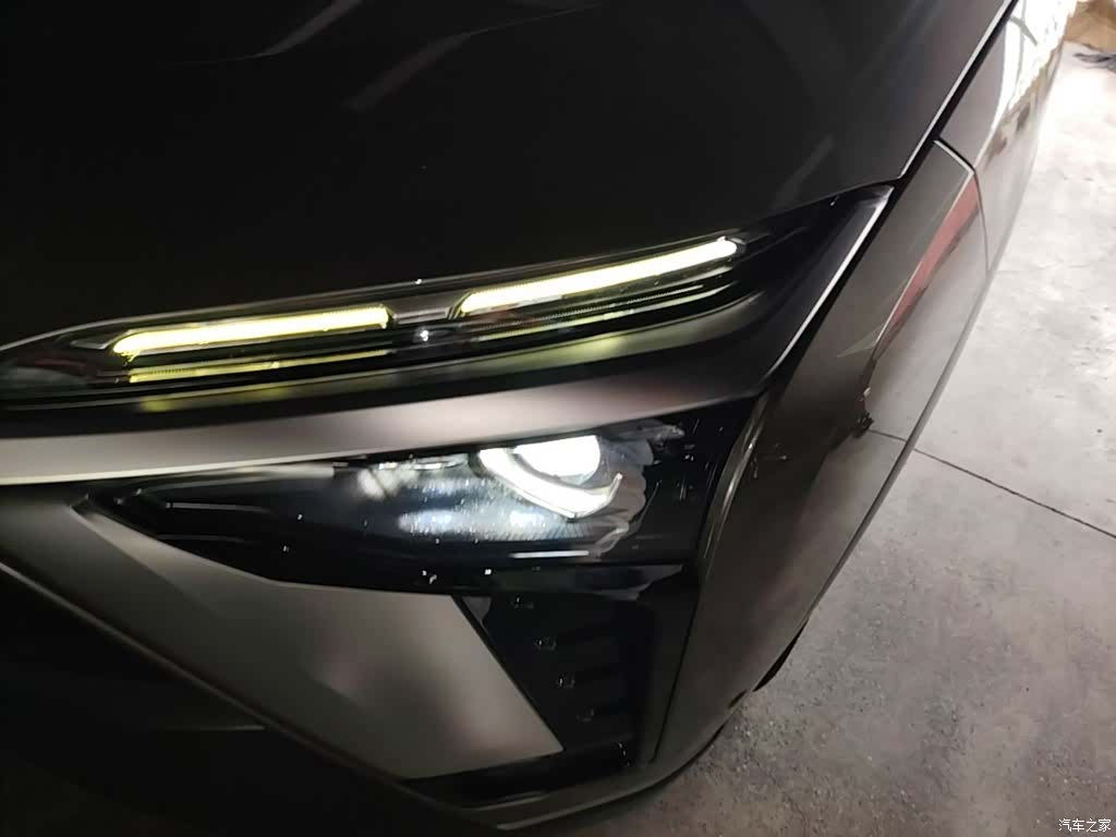 NIO ES8, 2021 24
