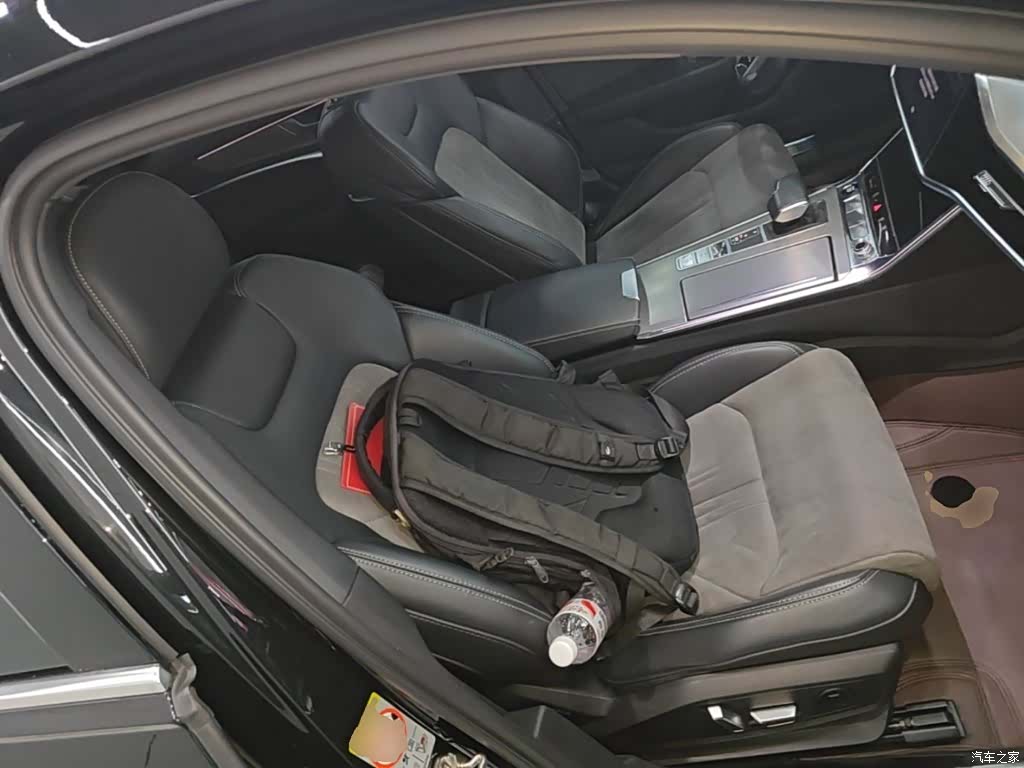 Audi A6L, 2023 25