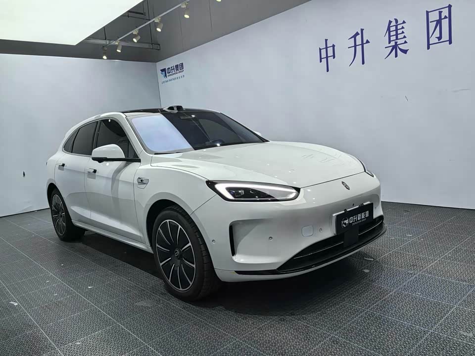 AITO Ask the world M5