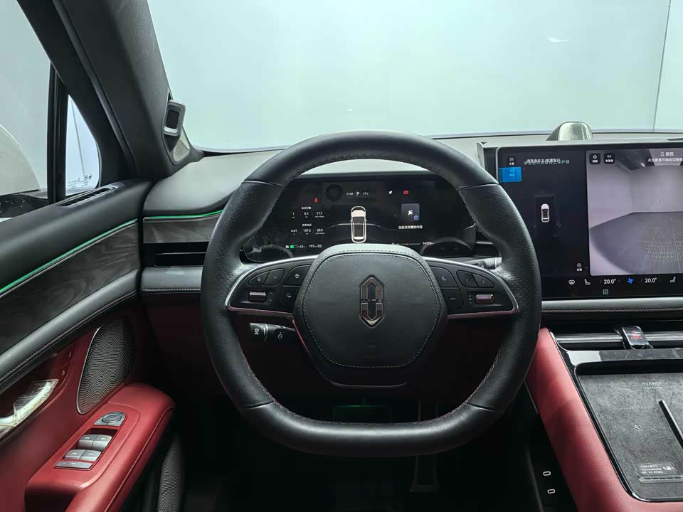 AITO Ask the world M5