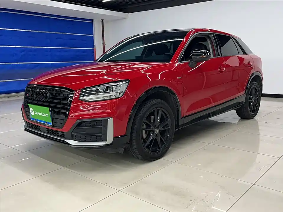 Audi Q2L