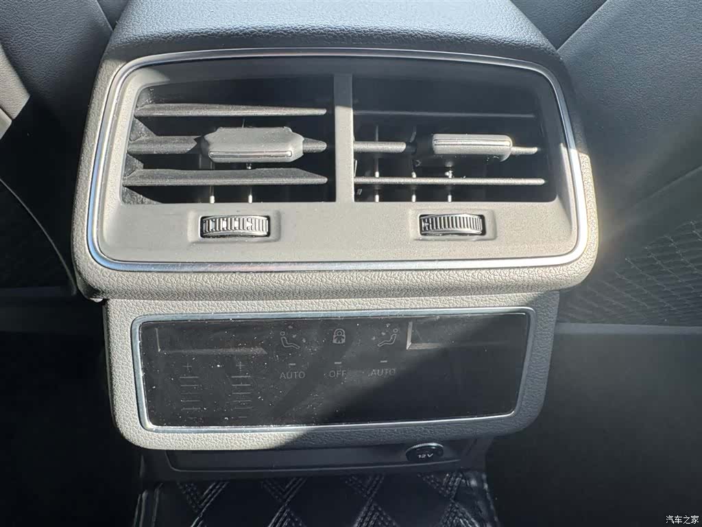 Audi A6L, 2024 10