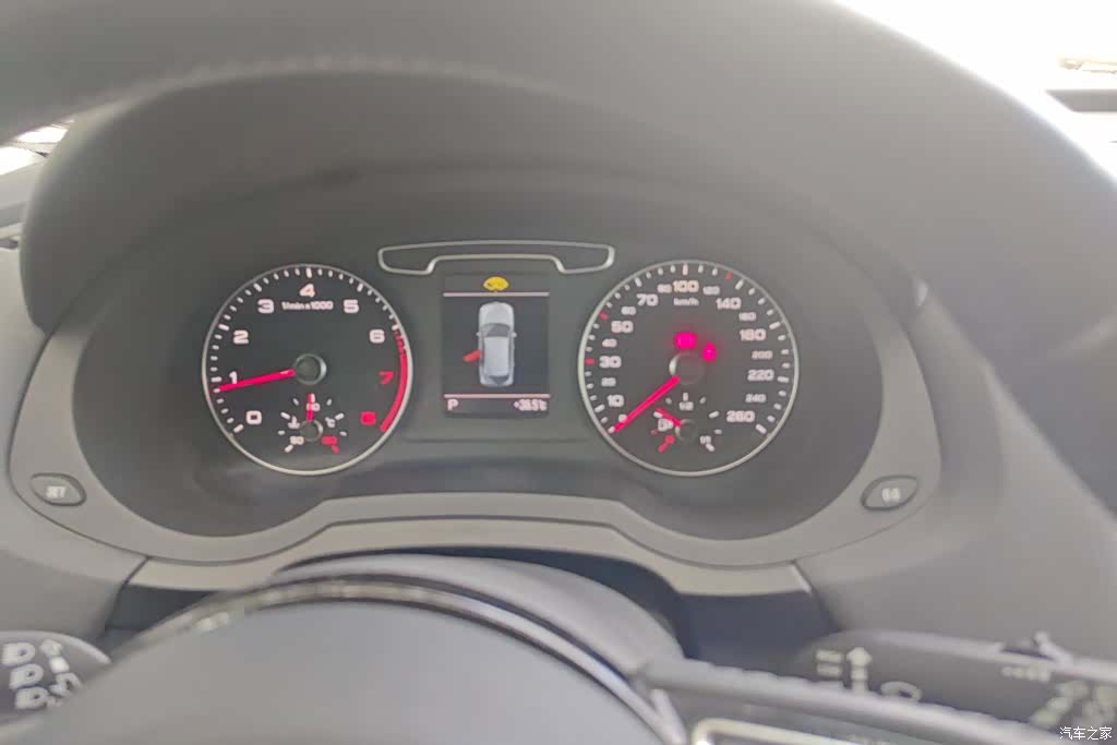 Audi Q3, 2015 14